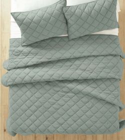 Sage Green Diamond Gauze Quilt